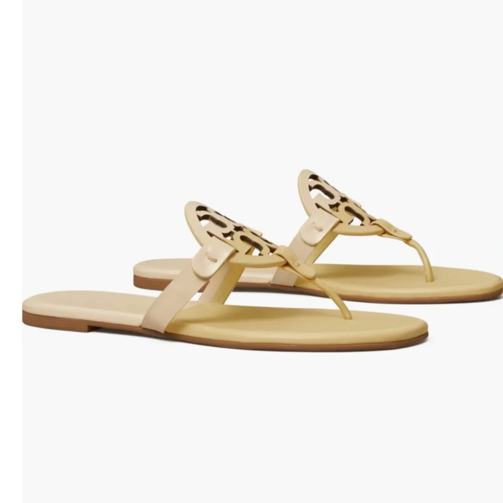NIB $198 Tory Burch Miller Colorblock Sandals in SWEET CORN/NEW CREAM- size 9.5!